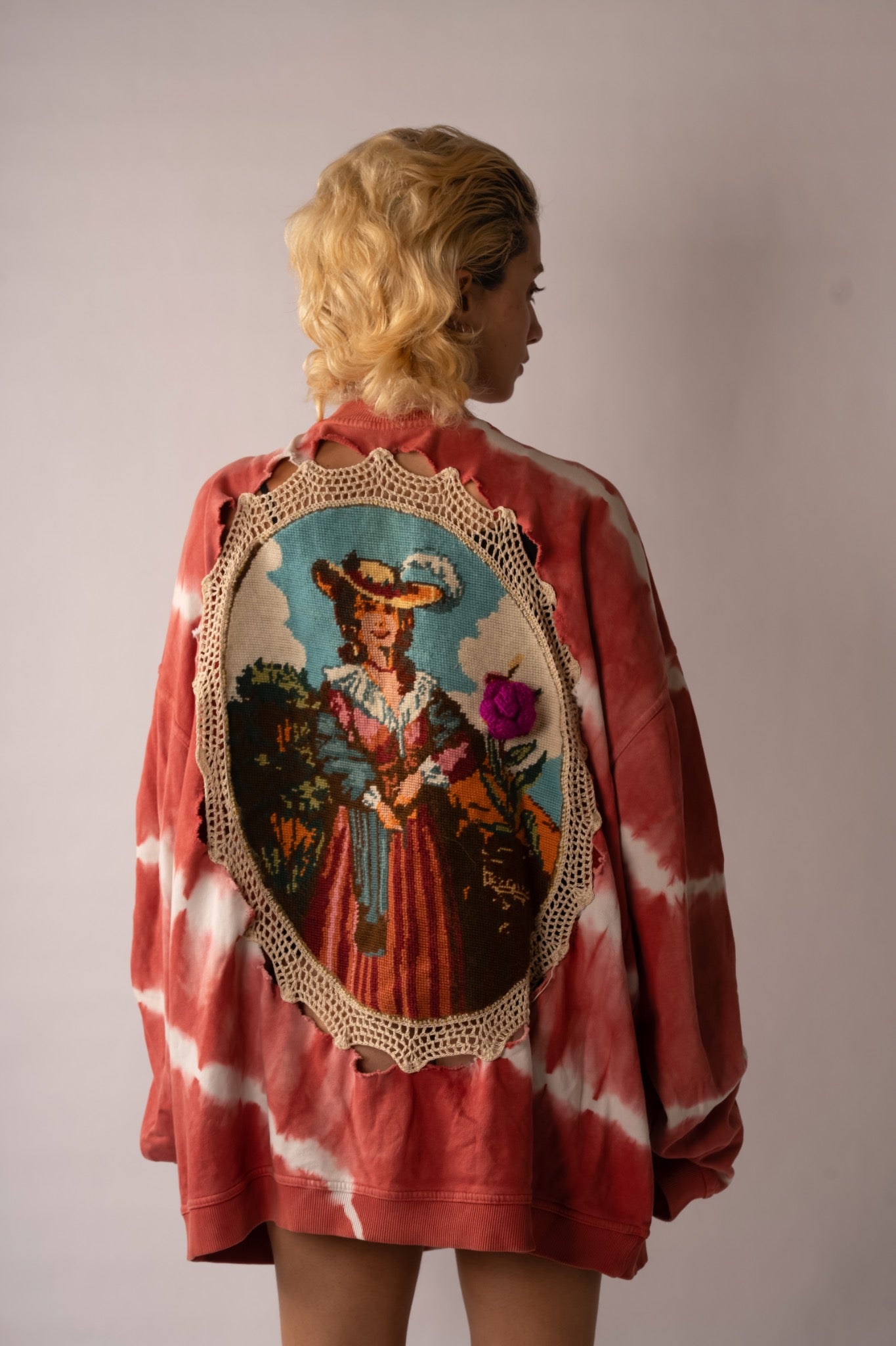 “DUCHESS” Sweater