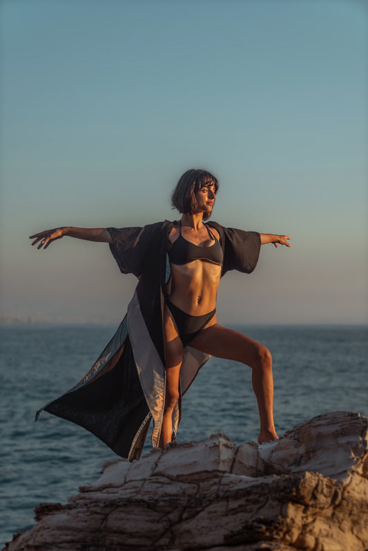 Gitana abaya